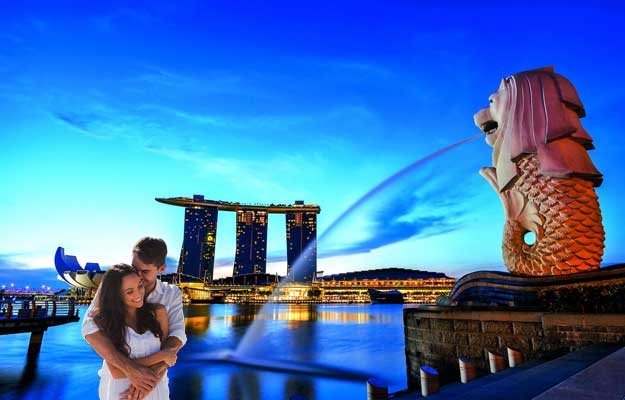 Singapore Honeymoon Packages