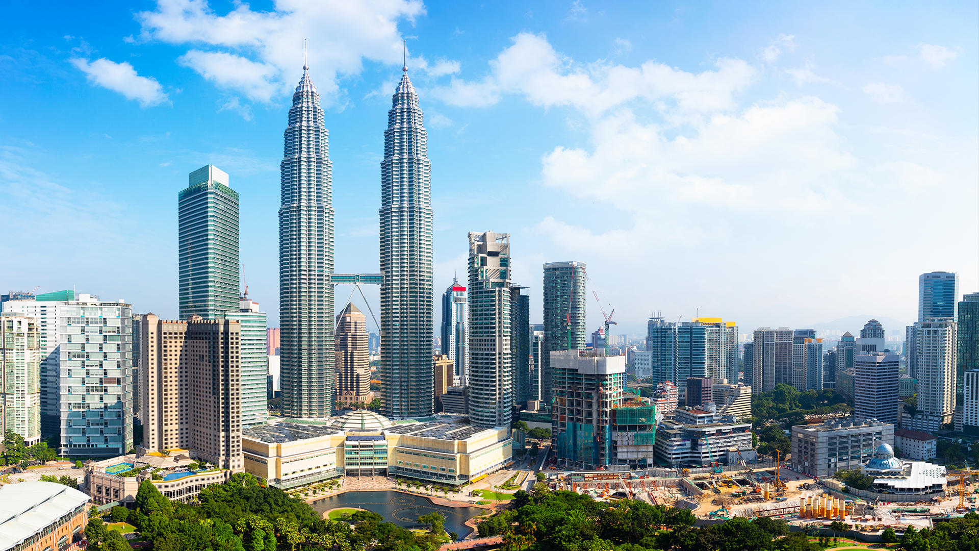 Petronas Twin Towers - Malaysia vacation packages from Mumbai