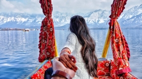 Heavenly Honeymoon in Kashmir
